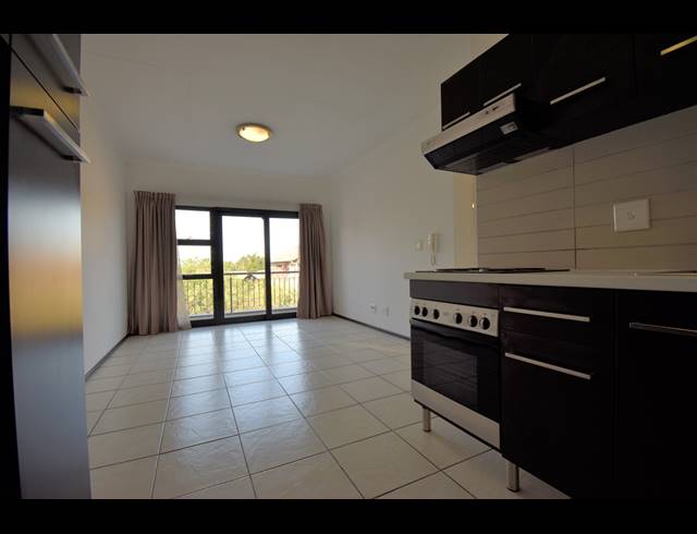 2 BEDROOM APARTMENT FOR SALE IN NORTH RIDING